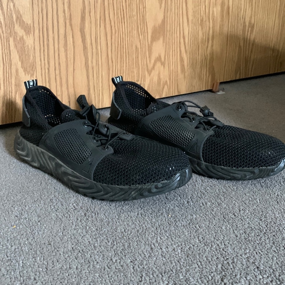 Indestructible shoe